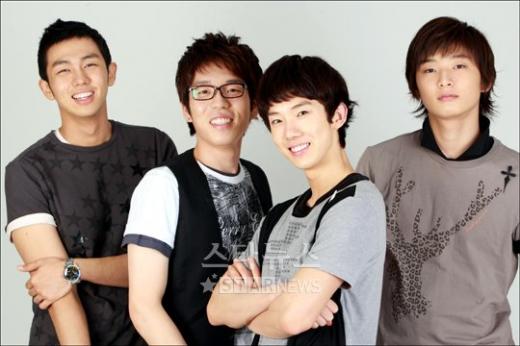 2AM의 멤버 임슬옹,이창민,조권,정진운(왼쪽부터) ⓒ송희진 기자 songhj@