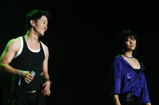 그룹 클래지콰이의 알렉스(왼쪽)와 호란 <사진제공=서태지컴퍼니>