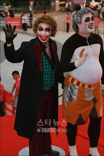 조커와 쿵푸팬더로 변신한 박명수(왼쪽)와 정준하ⓒ임성균 기자 tjdrbs23@