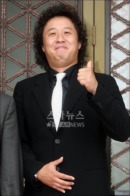ⓒ홍봉진