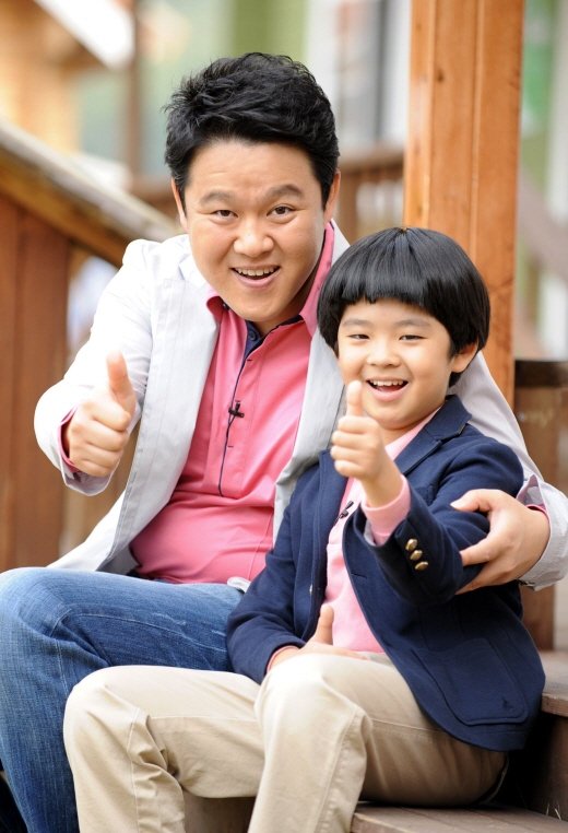 '절친노트'의 김구라(왼쪽)와 아들 동현이 ⓒSBS