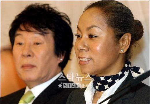 송대관(왼쪽)과 인순이 ⓒ홍봉진 기자 honggga@