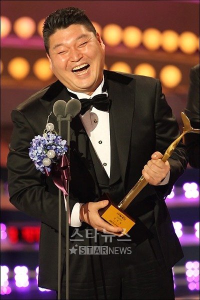 2008 KBS 연예대상 대상을 수상한 강호동 ⓒ홍봉진 기자