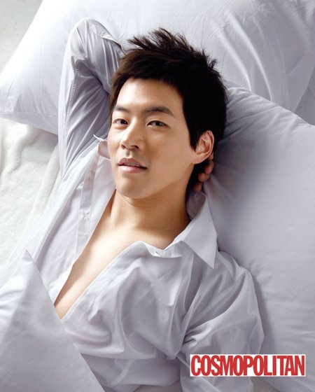 이상윤 <자료 제공=코스모폴리탄>