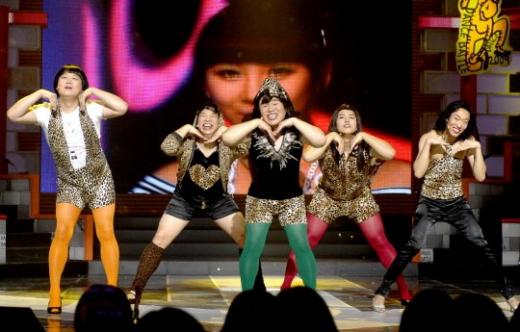 신동수, 오지헌, 오정태, 전환규, 김경진의 '원더웁스'