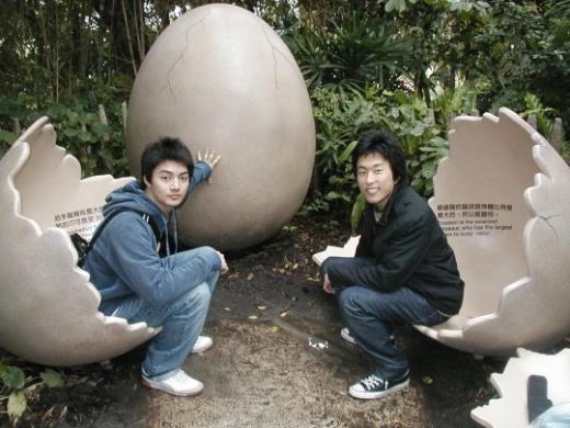 김준이 학창시절 친구와 여행에서 찍은 사진
