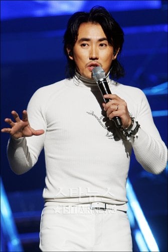 ↑이승철 