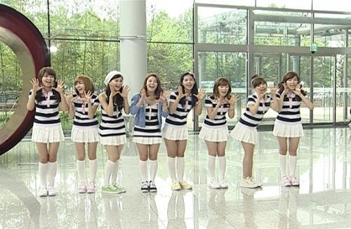 ↑'일밤'-소녀시대의 힘내라 힘' <사진제공=MBC>