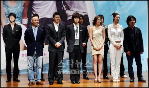 '드림'의 백수찬PD, 주진모, 김범, 손담비, 최여진, 오달수(왼쪽부터) ⓒ부산=송희진 기자