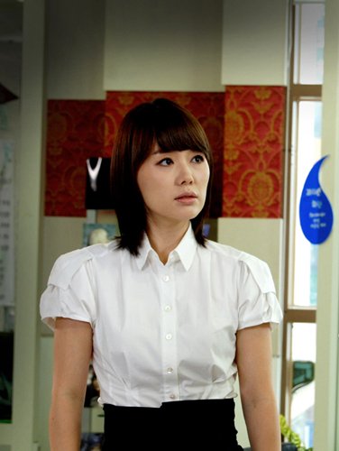 '밥줘'에서 단발로 변신한 하희라 ⓒ사진=MBC