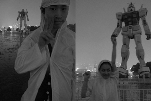 ⓒ공개연인 타블로와 강혜정이 도쿄 오다이바에 위치한 건담공원에서 즐거운 한 때를 보냈다. 에픽하이 홈페이지 맵더소울 캡쳐.