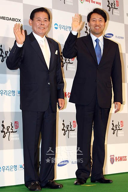 [★포토]정동일-오세훈 '충무로영화제 축하해요'