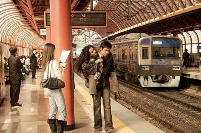 인도 영화 \'갱스터\'에 나오는 한국의 지하철 역.