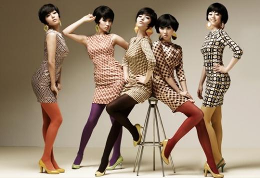 원더걸스의 유빈, 예은, 선예, 선미, 소희(왼쪽부터)