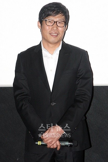 열애 공개 후 9일 첫 공식석상에 참석한 유해진 ⓒ홍봉진 기자@