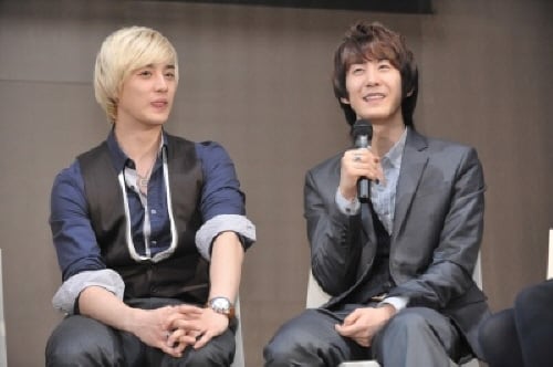 '유키스' 일라이 기범(오른쪽) <사진제공=NH미디어>