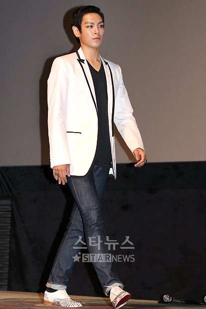 탑 ⓒ홍봉진 기자 honggga@