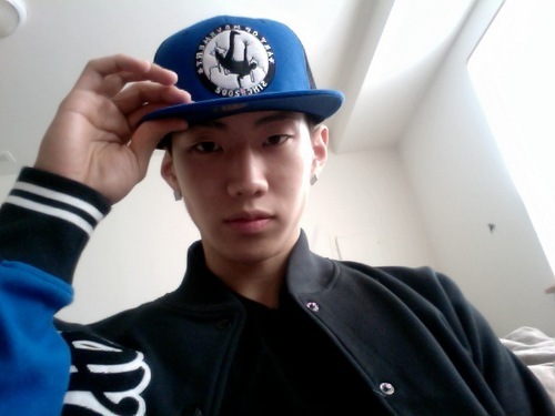 재범 <사진=재범 트위터>
