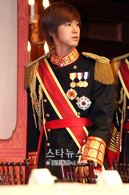 ↑뮤지컬 '궁' 황태자 이신 역의 유노윤호 ⓒ홍봉진 기자