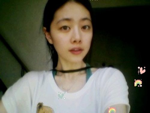 ↑홍수아 ⓒ홍수아 미니홈피