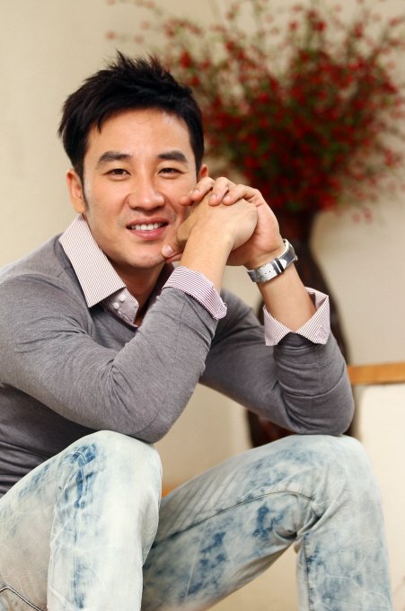 이명근 기자