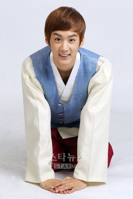 틴탑 천지 ⓒ임성균 기자 tjdrbs23@ (한복협찬=한복디자이너 박술녀)