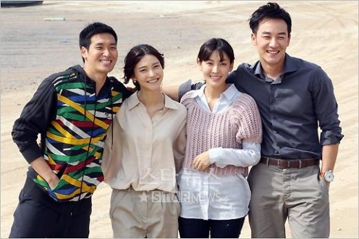 드라마 '닥터챔프'의 정겨운 차예련 김소연 엄태웅(왼쪽부터) ⓒ임성균 기자 tjdrbs23@