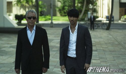더글라스(왼쪽)와 차승원 <사진=태원엔터테인먼트 제공>