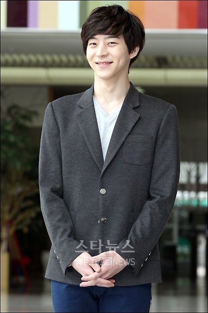 MBC 주말극 '반짝반짝 빛나는' 간담회에 참석한 박유환 ⓒ임성균 기자
