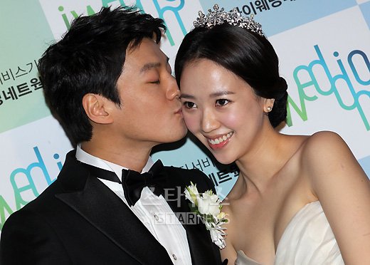 이천희(왼쪽)와 전혜진ⓒ홍봉진 기자