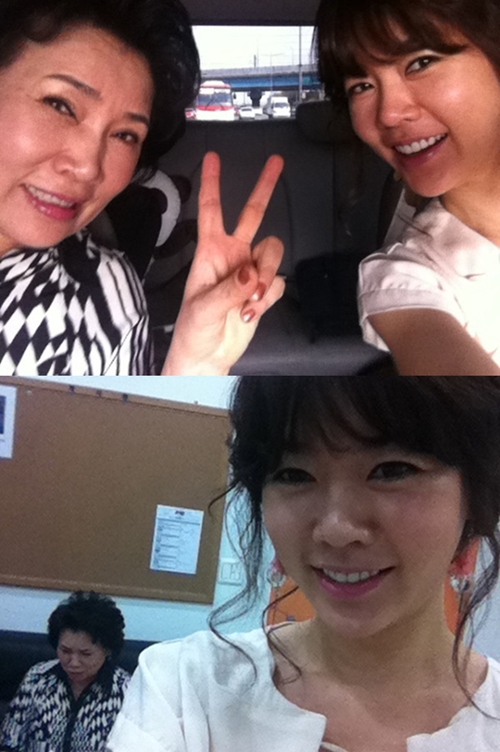 ▲ 안선영 어머니(왼쪽), 안선영 ⓒ출처=안선영 트위터