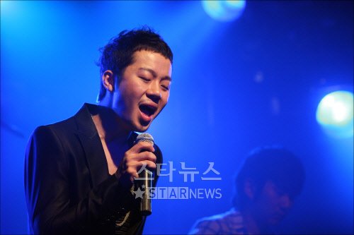 가수 정엽