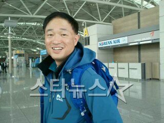 지난 4월 25일 출국 직전의 김영희 PD