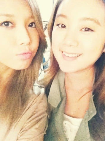 ▲ 유빈(왼쪽), 혜림 ⓒ출처=유빈 트위터