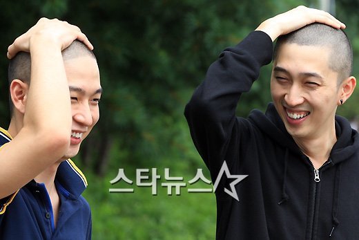하세요.<br /><br />
<br /><br />
CJ E&M 방송사업부문의 우현섭입니다.<br /><br />
<br /><br />
 <br /><br />
<br /><br />
종합오락채널 tvN이 2011 미스코리아선발대회를 생중계합니다.<br /><br />
<br /><br />
 <br /><br />
<br /><br />
배우 신현준, 유선의 사회로 진행되는 이번 본선 무대에는<br /><br />
<br /><br />
전국 13개 시ㆍ도, 해외 등 각 지역대회에서 입상한 총 54명의 후보자가 참여하며 <br /><br />
<br /><br />
지성과 교양, 미를 겸비한 대한민국 최고의 미인을 선발하게 됩니다.<br /><br />
<br /><br />
 <br /><br />
<br /><br />
자세한 내용은 아래 자료를 살펴주시기를 부탁드립니다.<br /><br />
<br /><br />
감사합니다.<br /><br />
<br /><br />
 <br /><br />
<br /><br />
 <br /><br />
<br /><br />
 <br /><br />
<br /><br />
보도자료 배포일 2011.8.2<br /><br />
<br /><br />
tvN <2011 미스코리아 선발대회><br /><br />
<br /><br />
 <br /><br />
<br /><br />
<br /><br />
화려한 미의 제전 열린다!<br /><br />
<br /><br />
tvN, 2011 미스코리아선발대회 생중계<br /><br />
<br /><br />
 <br /><br />
<br /><br />
신현준, 유선 진행으로 ‘대한민국 최고의 美’ 선발<br /><br />
<br /><br />
故 앙드레김 추모 등 뜻 깊은 순서도<br /><br />
<br /><br />
<br /><br />
<br /><br />
<br /><br />
 <br /><br />
<br /><br />
tvN <2011 미스코리아선발대회><br /><br />
<br /><br />
3일 (수) 오후 7시 생중계<br /><br />
<br /><br />
 <br /><br />
<br /><br />
 <br /><br />
<br /><br />
종합오락채널 tvN은 3일 (수) 오후 7시 세종문화회관에서 열리는 2011 미스코리아선발대회를 생중계한다.<br /><br />
<br /><br />
 <br /><br />
<br /><br />
올해로 55회째를 맞은 미스코리아선발대회는 지성과 교양, 미를 겸비한 대한민국 최고의 미인을 선발하는 대회로, 전국 13개 시ㆍ도, 해외 등 각 지역대회에서 입상한 총 54명의 후보자가 참여한다. 후보자들은 지난 7월 10일 입소식을 갖고 평창 동계올림픽 유치 기념 페스티벌을 펼치는 등 다양한 활동을 펼치며 본선 무대를 준비해 왔다.<br /><br />
<br /><br />
 <br /><br />
<br /><br />
최종 선발된 미스코리아는 미스유니버스, 미스인터내셔널 등의 국제대회에 한국 대표로 출전할 수 있는 자격을 부여 받는 한편, 1년 동안 사회봉사와 방송활동, 민간외교사절 등을 맡아 한국의 미를 전세계에 뽐내게 된다.<br /><br />
<br /><br />
 <br /><br />
<br /><br />
한편, 이날 본선 무대는 배우 신현준과 유선의 사회로 진행되며, 54명의 미녀 후보자들이 준비한 뜻 깊은 순서도 공개된다. 지난해 별세한 디자이너 고(故) 앙드레김을 추모하는 퍼포먼스를 선보이는 것. 54명의 후보자들이 오케스트라 반주에 맞춰 ‘메모리즈’를 부르는 동안 신현준이 추모글을 낭독하며, 유선은 이 내용을 수화로 표현할 예정이다.<br /><br />
<br /><br />
 <br /><br />
<br /><br />
2011 미스코리아선발대회는 주관방송사인 서울경제TV SEN, 지상파 DMB tvN go, 티빙(tving.com)의  실시간 TV 서비스를 통해서도 동시 생중계 된다.<br /><br />
언터쳐블의 디액션(왼쪽)과 슬리피 ⓒ의정부(경기)=이기범 기자<br /><br />
 <br /><br />
