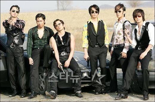 신화의 전진 에릭 이민우 앤디 김동완 신혜성(왼쪽부터) ⓒ머니투데이 스타뉴스 <br /><br />
 