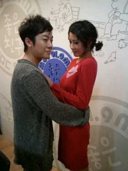 정엽(왼쪽)과 김선아 ⓒ출처= 온라인 커뮤니티 게시판