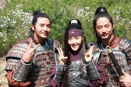 (왼쪽부터)용수 역 장희웅, 초영 역 효민, 대수 역 고윤후 ⓒ사진=위드인 엔터테인먼트 제공 