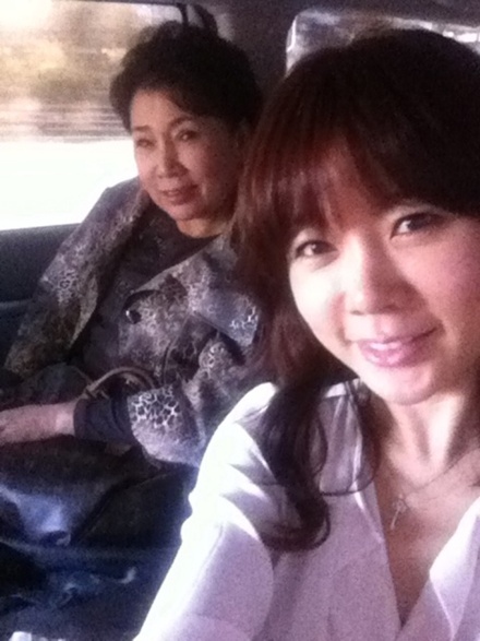 안선영 어머니(왼쪽)와 안선영 ⓒ출처= 안선영 트위터