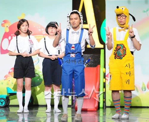 KBS 2TV '개그콘서트'의 '사마귀유치원' 코너. 가운데가 조지훈 <사진=KBS>