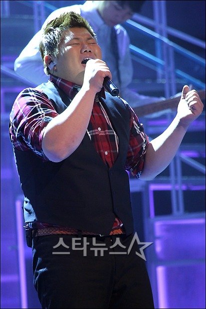 김도현이 21일 Mnet '슈퍼스타K3'에서 열창하고 있다 ⓒ사진=남윤호 인턴기자