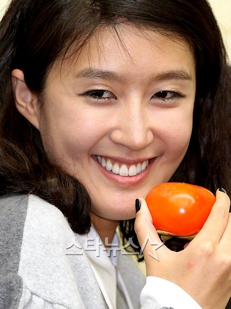 2011 KBS 라디오 가을 개편을 맞아 쿨FM '홍진경의 두시'를 진행하게 된 방송인 홍진경 ⓒ홍봉진 기자 honggga@ 