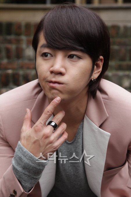 이기범 기자