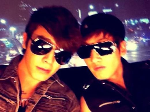 슈퍼주니어 동해(왼쪽)와 은혁 <사진=동해 트위터>