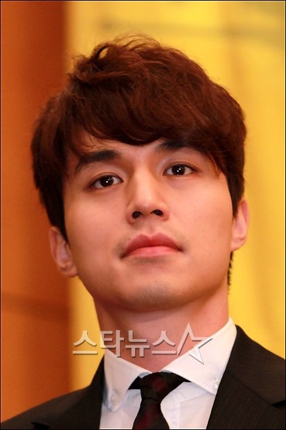 SBS '강심장'의 새 MC로 물망에 오른 배우 이동욱 ⓒ남윤호 인턴기자 