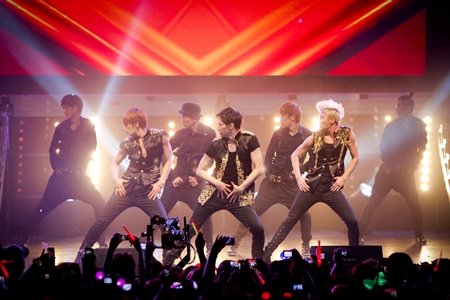 JYJ 칠레 공연 