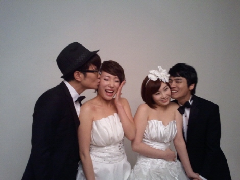 윤형빈 정경미 커플(왼쪽)-오는 4월 14일 결혼식을 올리는 조지훈 예비 부부 <출처=박휘순 트위터>