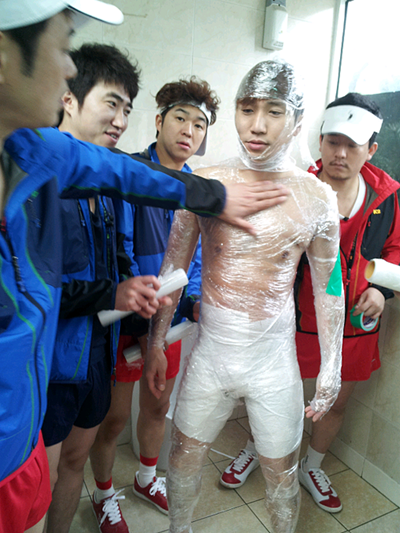 (왼쪽부터)김대희,장동민,홍인규,유세윤,김준호ⓒ사진출처=유상무 미투데이