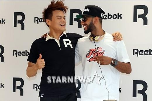 박진영(왼쪽)과 스위즈비츠 ⓒ임성균 기자