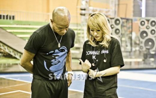 트래비스 페인(왼쪽)과 씨엘 ⓒ사진=스타뉴스
